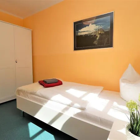 Achtern Hafen App 01