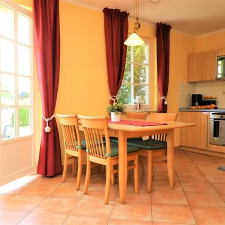 Achtern Hafen App 01 * فاستروم